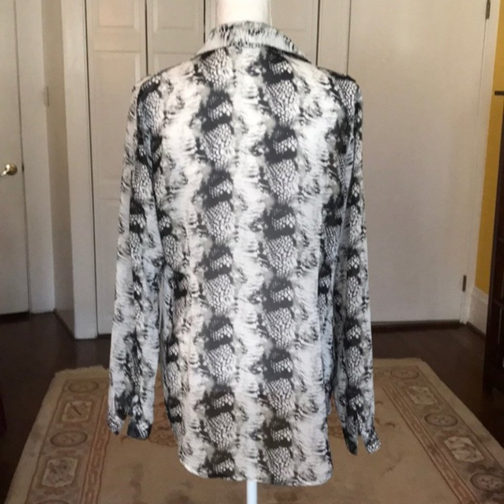 Cabi Snakeskin Python Animal Print Button Down Sh… - image 7